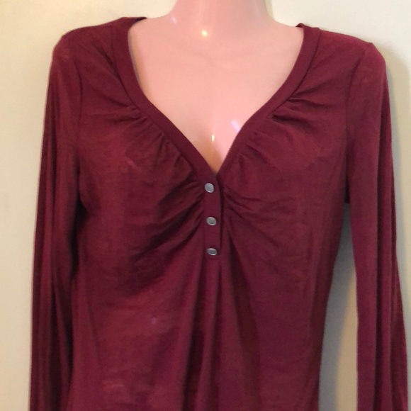 BKE Tops - BKE burgundy long sleeved size Lg top